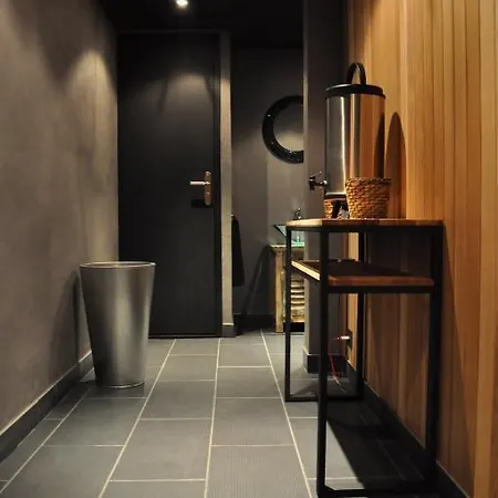 Hotel Les Bains 3*