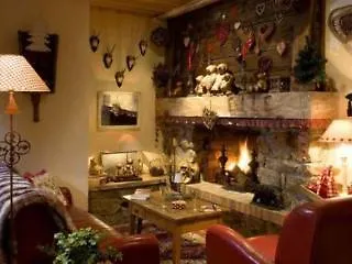 Les Bains Hotel 3*