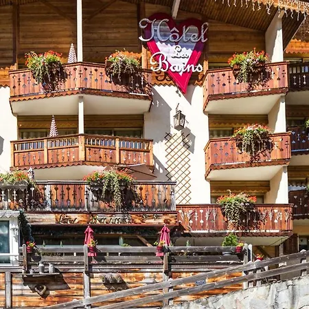 Les Bains Hotel